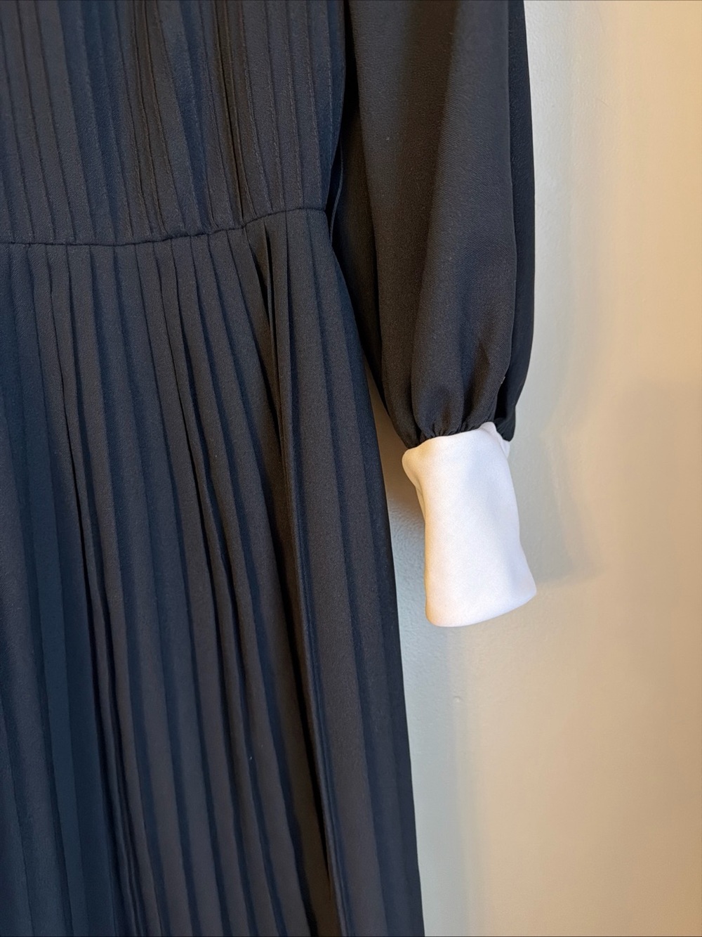 Herman Marcus Dallas Vtg Dress Size 14 Black 70's USA Wednesday Adams Accordion - Picture 11 of 11